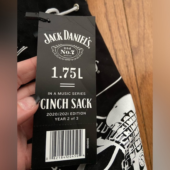 Jack Daniels Cinch Sak NWT. Music Series yr 2 of 3 (2020/2021) - Picture 2 of 8